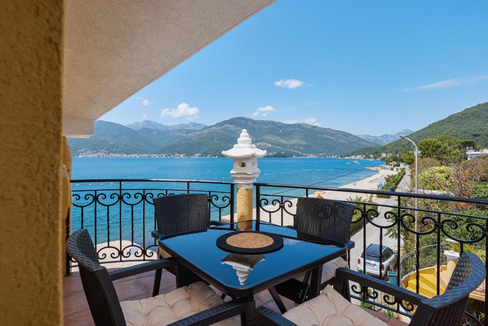 Apartment Villa Marija Тиват Экстерьер фото