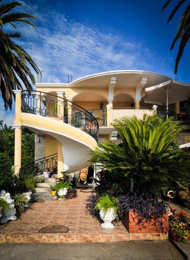 Apartment Villa Marija Тиват Экстерьер фото
