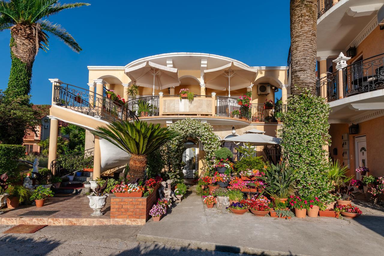 Apartment Villa Marija Тиват Экстерьер фото
